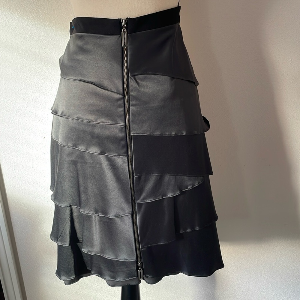 Zipper front black satin ruffle skirt - size 12